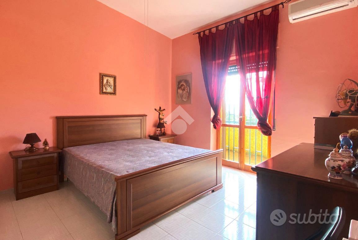 VILLA A SCHIERA A ACQUAPPESA - Altro