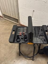 Cassetta con punte frese inserti tutto nuovo