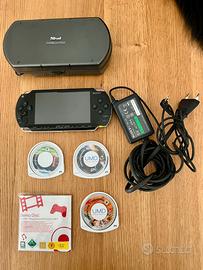 sony psp 1004 con giochi - leggi descrizione