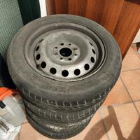 cerchi e gomme invernali Fiat 600