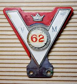 VINTAGE CAR BADGE anni '60