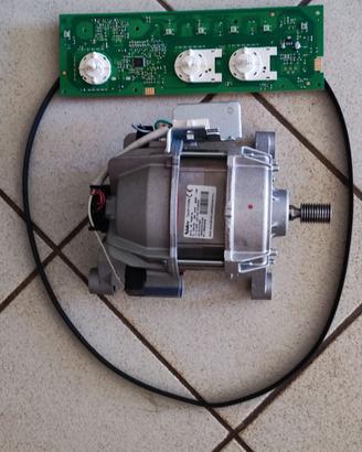 Motore e scheda lavatrice Indesit IWC71253