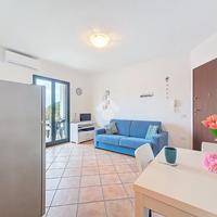 3 LOCALI A VALLEDORIA