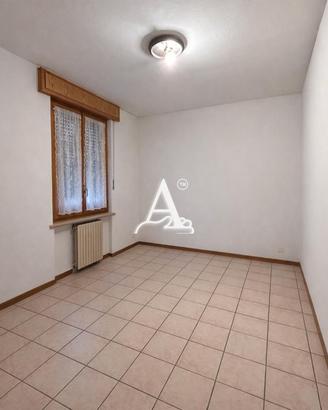 TecnoAzienda: Immobile con appartamento -