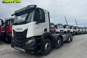 Iveco Stralis X-Way 500 4 assi stradale 8x2