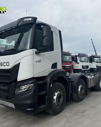 Iveco Stralis X-Way 500 4 assi stradale 8x2