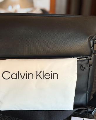 Borsa Calvin Klein.