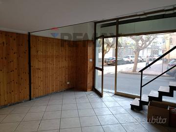 Locale Commerciale - Aci Catena