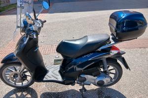 Moto 125 piaggio