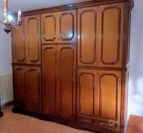Armadio camera da letto in legno - stile classico
