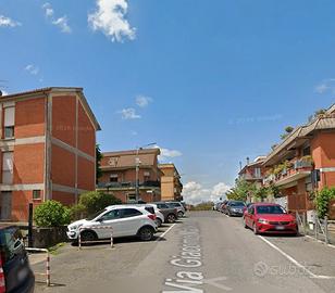 Campagnano di roma spazioso monolocale arredato