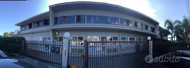 Locale primo piano 400mq