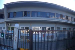 Locale primo piano 400mq