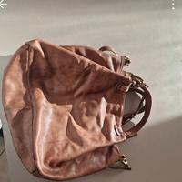 Borsa in vera pelle  morbida marrone