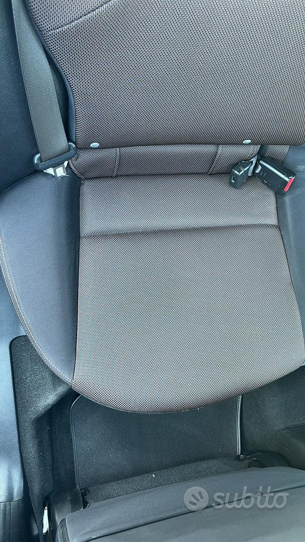 Subaru Impreza 2011 photo 3