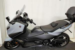 YAMAHA T-Max 560 Tech Abs my25
