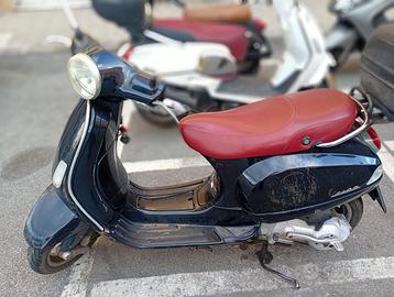 VESPA 125 LX