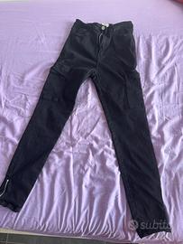 Jeans neri con anche tasche laterali taglia 40