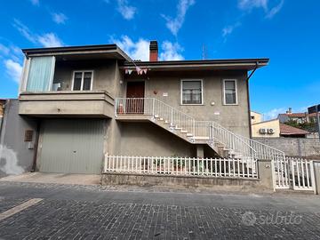 Casa Siamaggiore su 2 livelli