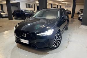 Volvo XC60 B4 (d) AWD automatico Ultimate Dark