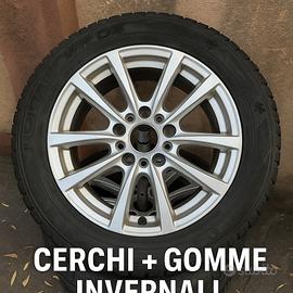 Cerchi in lega + 4 gomme 215/50 R16 + carrello
