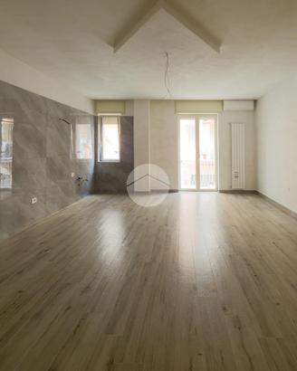 3 LOCALI A MANFREDONIA