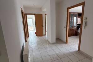 Appartamento 110 mq con 2 box macchina