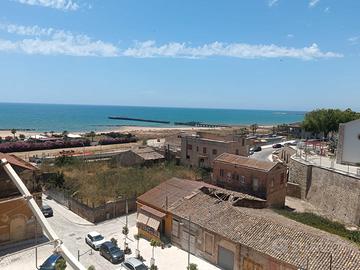 Appartamento arredato zona lungomare