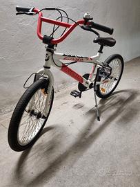 Bicicletta Bmx