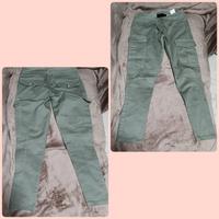 Pantaloni nuovi