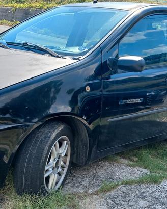 Fiat Punto 1.2 16v 80cv