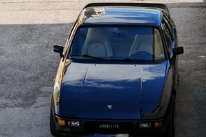 PORSCHE 924