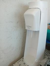 Apparecchio per acqua frizzante