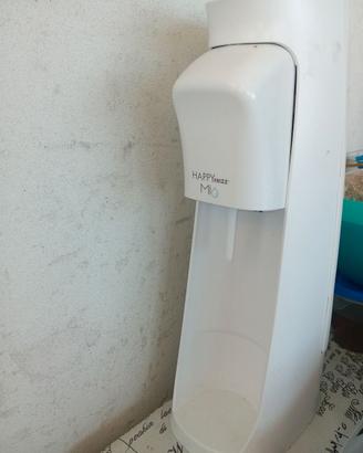 Apparecchio per acqua frizzante