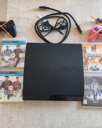 Lotto PS3 Slim 320GB PlayStation con 9 videogiochi