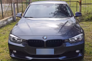 BMW 320D ENTRAAA