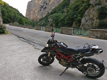 DUCATI Hypermotard 1100S full carbon 2 propr