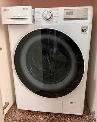 Lavatrice LG ThinQ 7kg Direct Drive