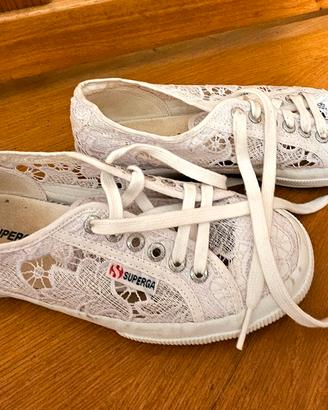 Scarpe Superga ricamate nuove