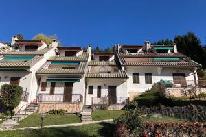 3 LOCALI A FERRARA DI MONTE BALDO
