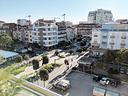 vista-mare-con-ampia-terrazza-e-p-auto