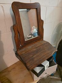 Specchiera con contenitore. Legno. Come nuovo