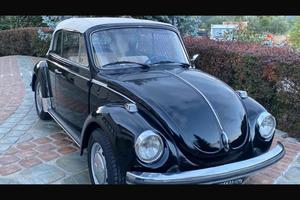 Maggiolino Cabrio Volkswagen Nero