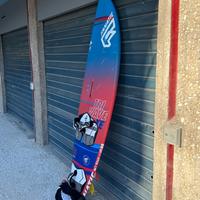 tavola da windsurf Fanatic Triwave 88 litri