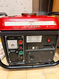 Generatore max 1000 watt usato poco