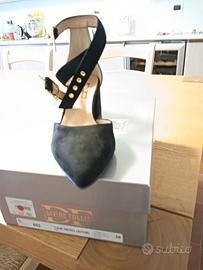 scarpe usate una volta sola n.38