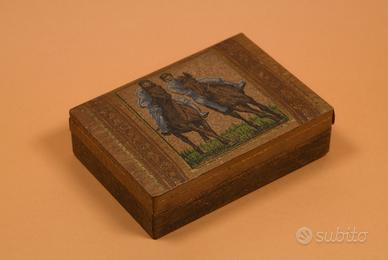 Antica scatola in legno e sughero artigianale 