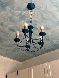 Lampadario azzurro per cameretta