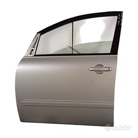 PORTIERA ANTERIORE SINISTRA TOYOTA Avensis Verso 6