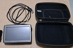 Navigatore satellitare TomTom Via135M mappe Europa